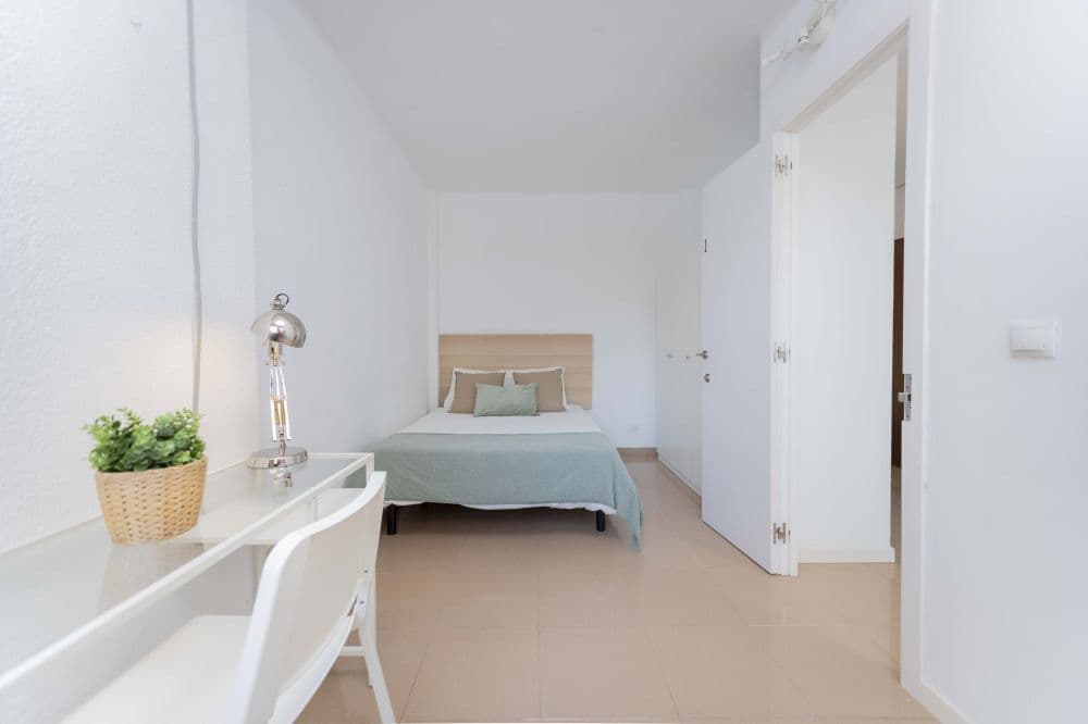 Room in Valencia