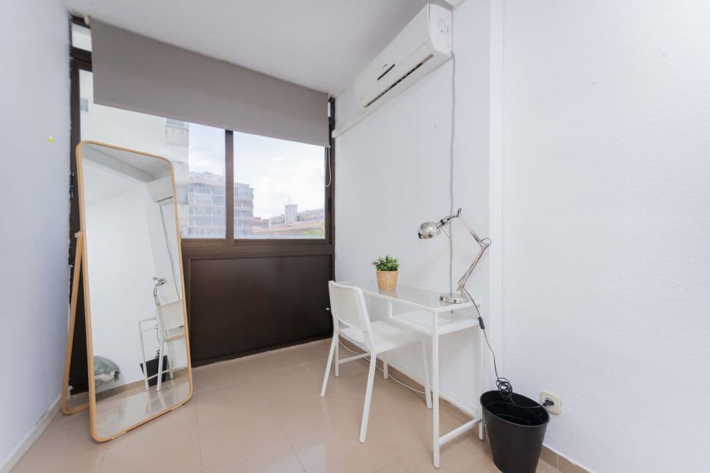 Private room in Valencia photo 4