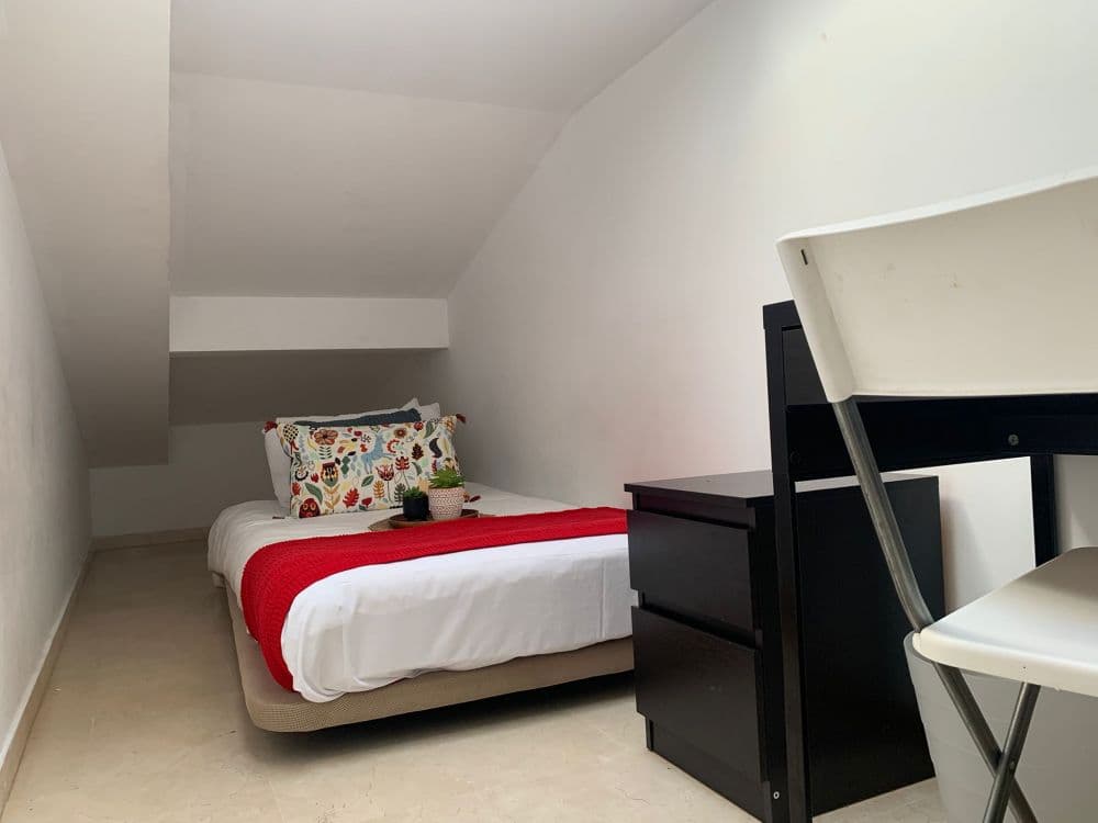 Private room in Madrid photo 4
