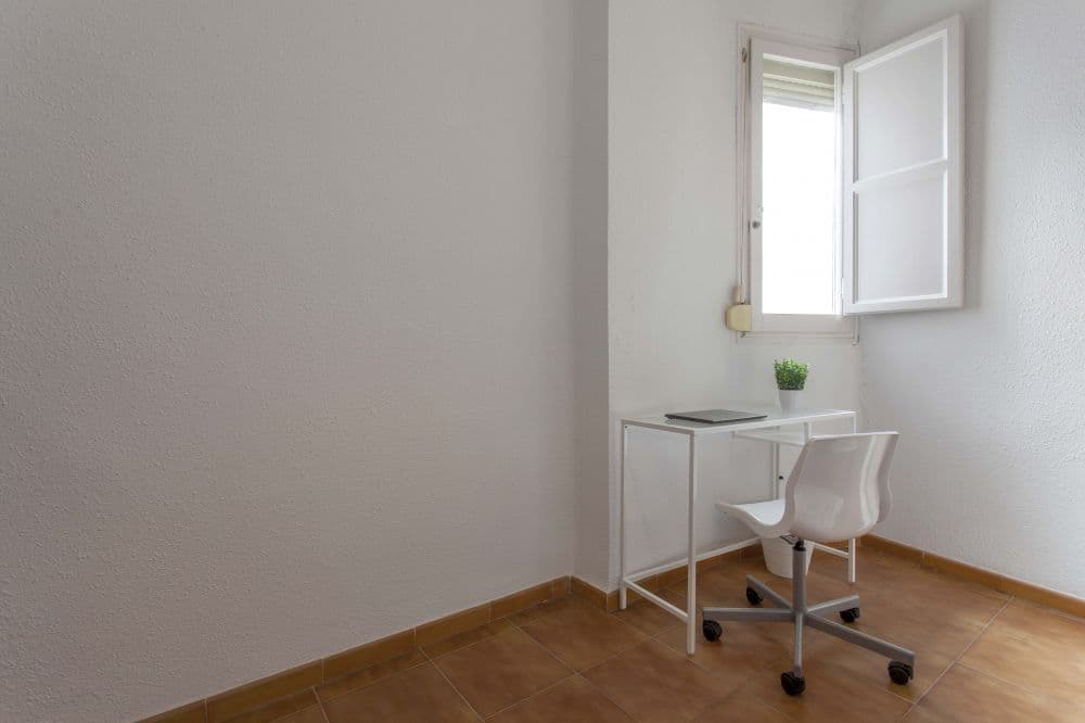 Private room in Valencia photo 3