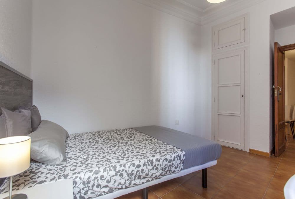 Private room in Valencia photo 2