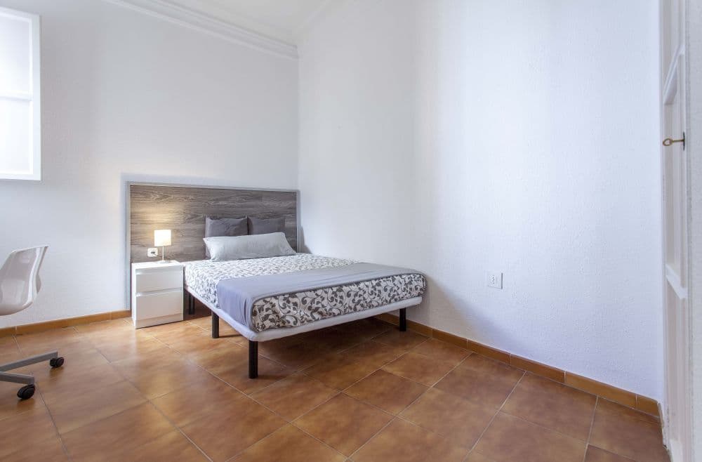 Private room in Valencia photo 4