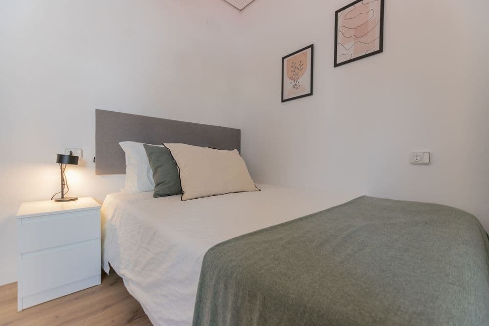 Private room in Valencia photo 3