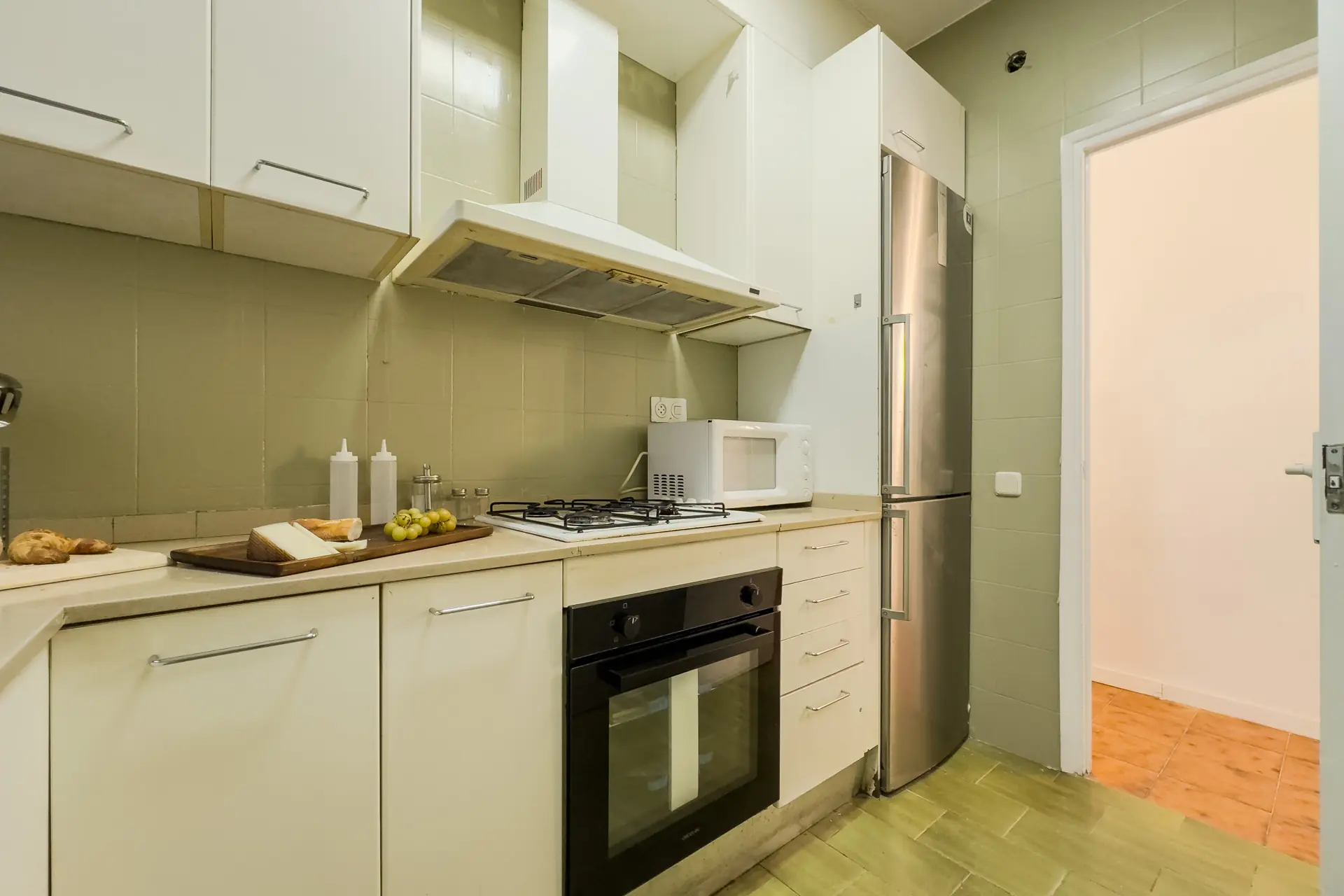 Kitchen 2