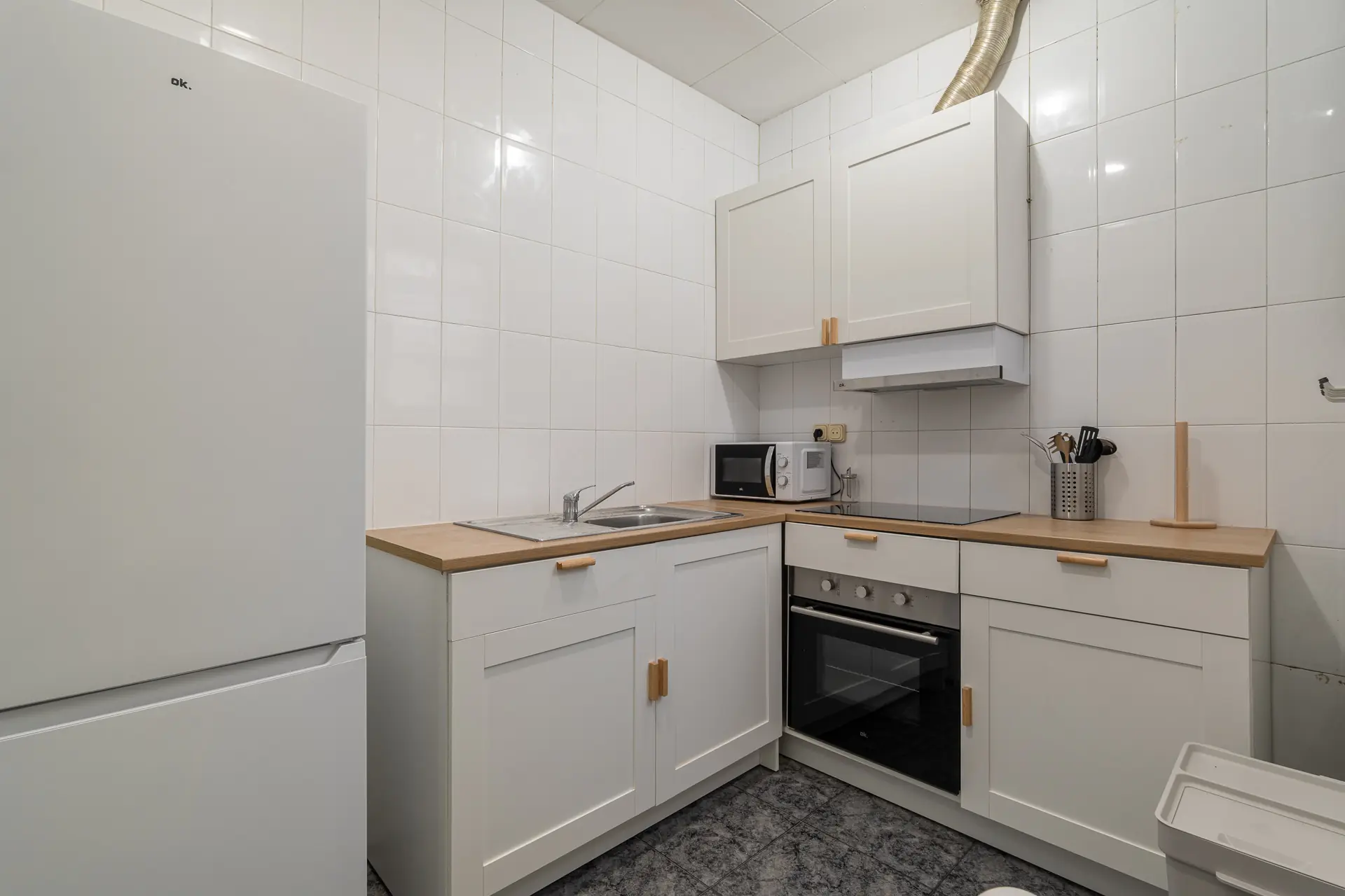 Kitchen 2