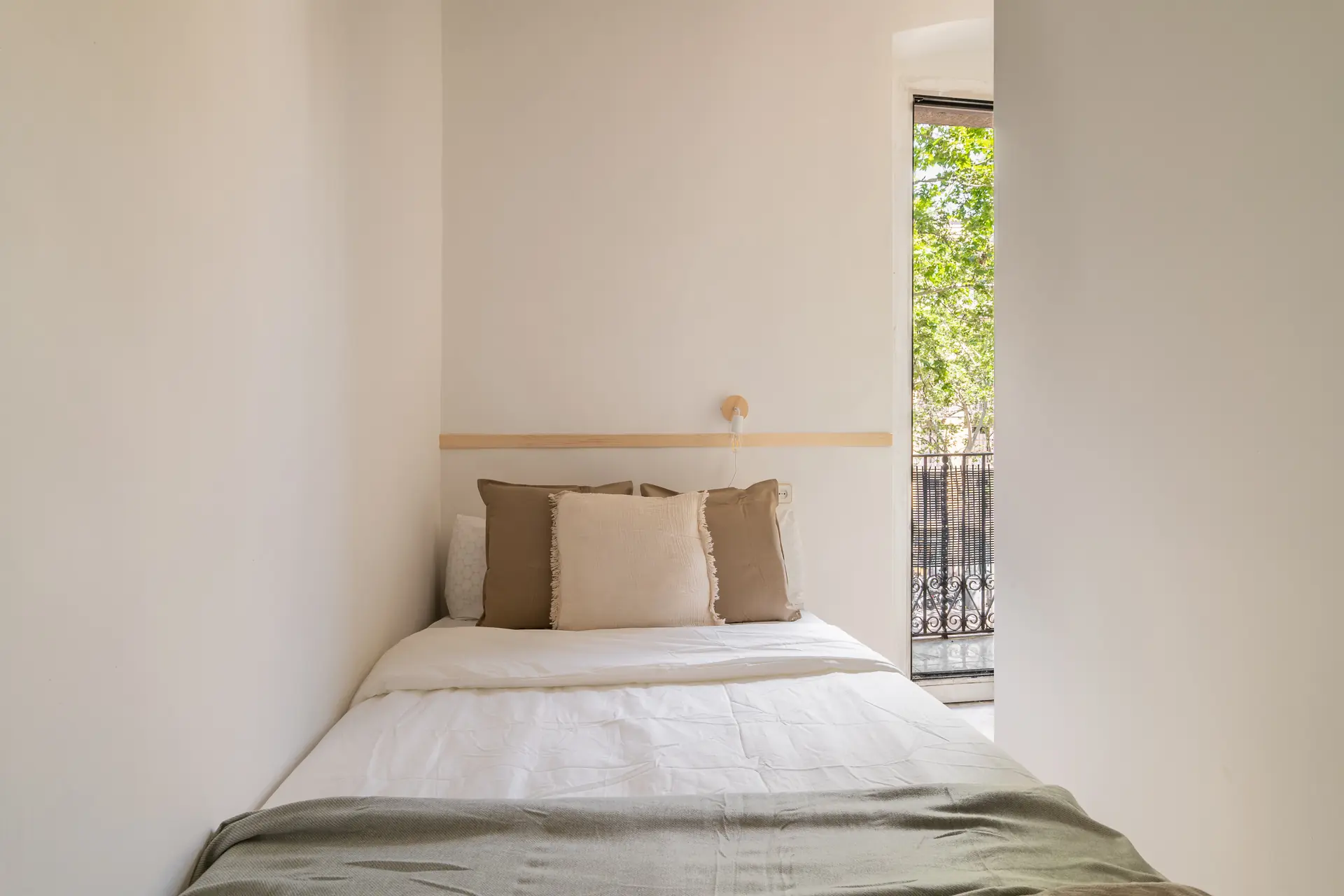 Private room in Barcelona photo 3