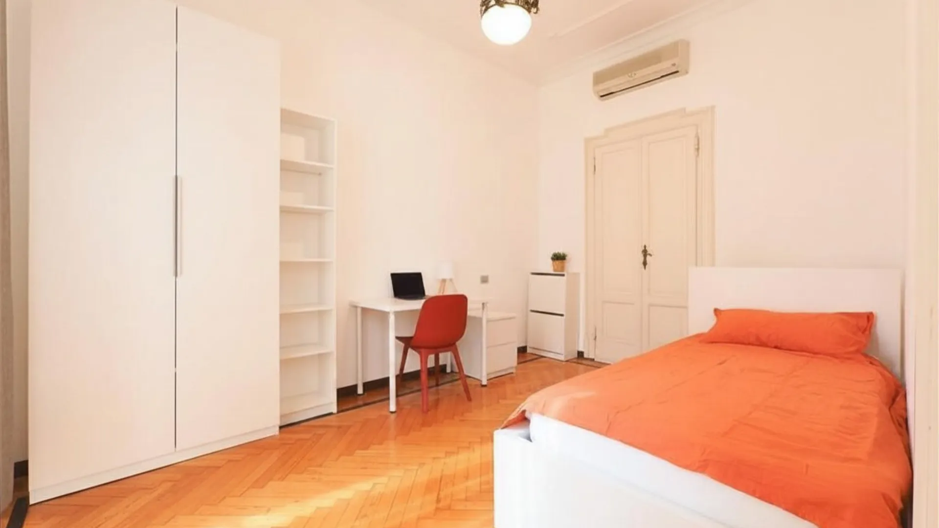 Room in Milan