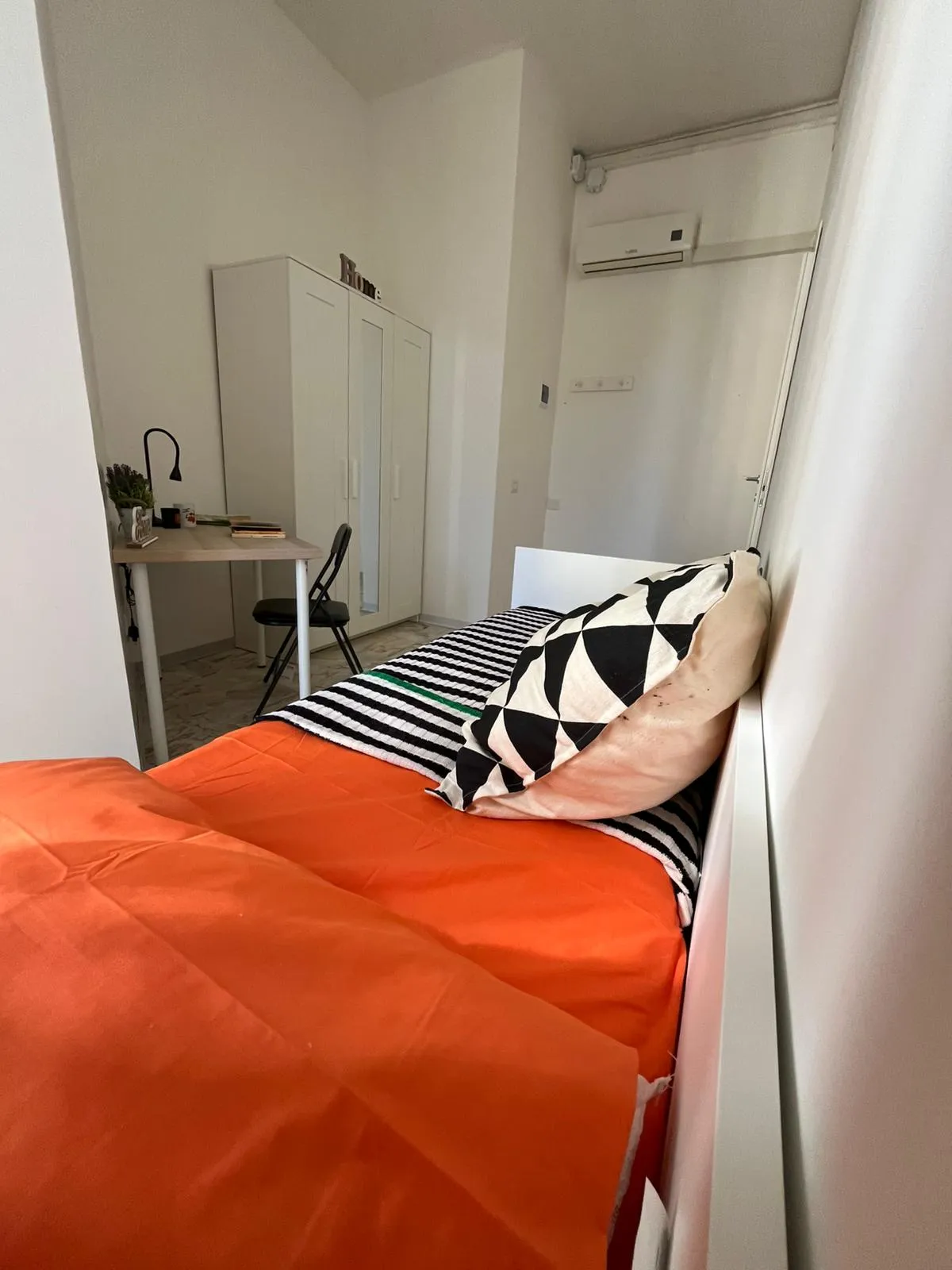 Private room in Cagliari photo 4
