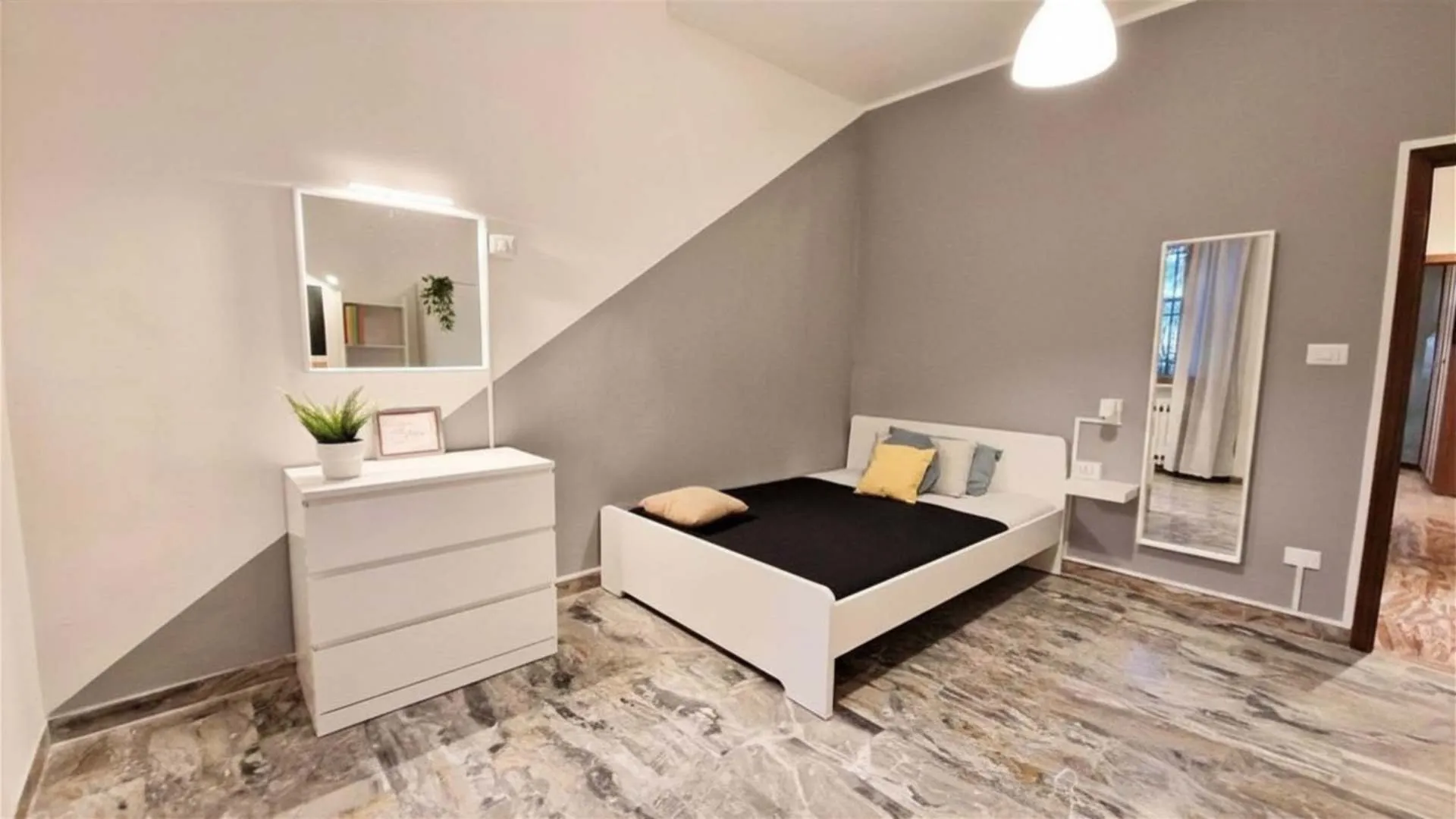 Private room in Bologna photo 4